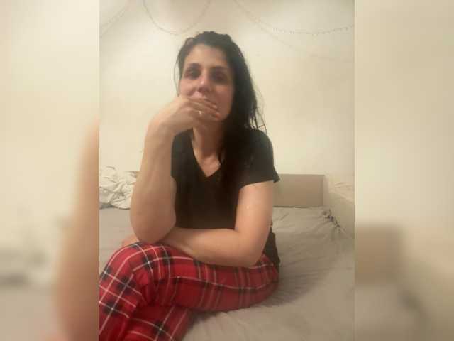Irina423 live cam on BongaCams
