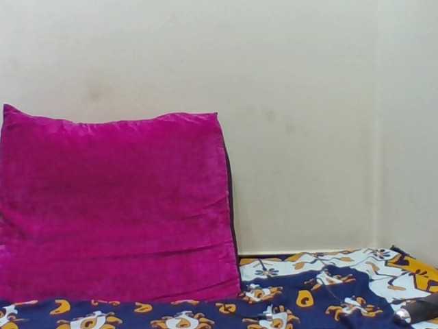 Sexyhotgal4's BongaCams show and profile