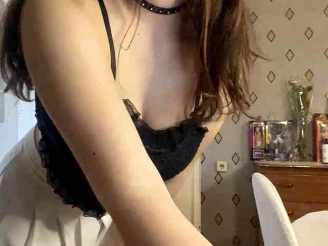 JacquelyneGrisanti webcam