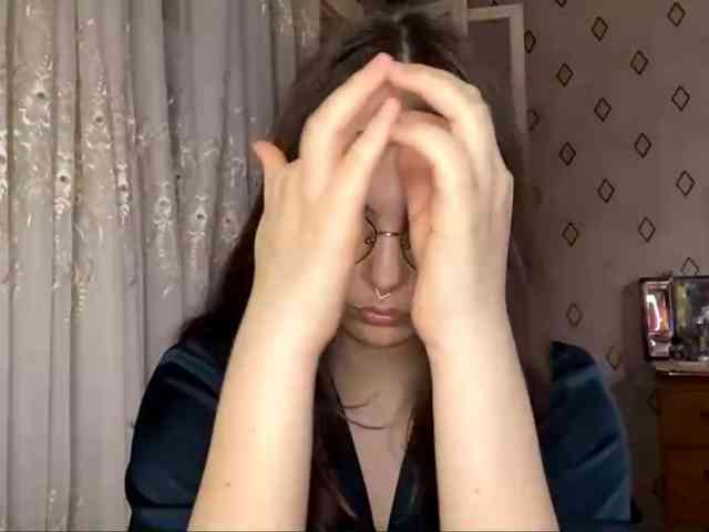 JacquelyneGrisanti webcam