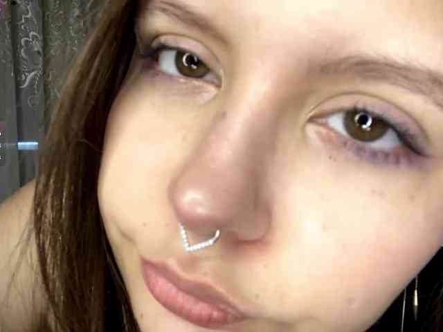 JacquelyneGrisanti webcam