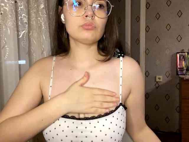 JacquelyneGrisanti webcam
