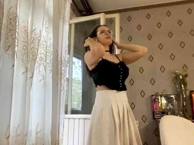 JacquelyneGrisanti webcam