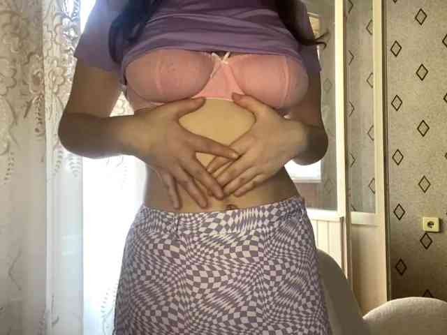 JacquelyneGrisanti webcam
