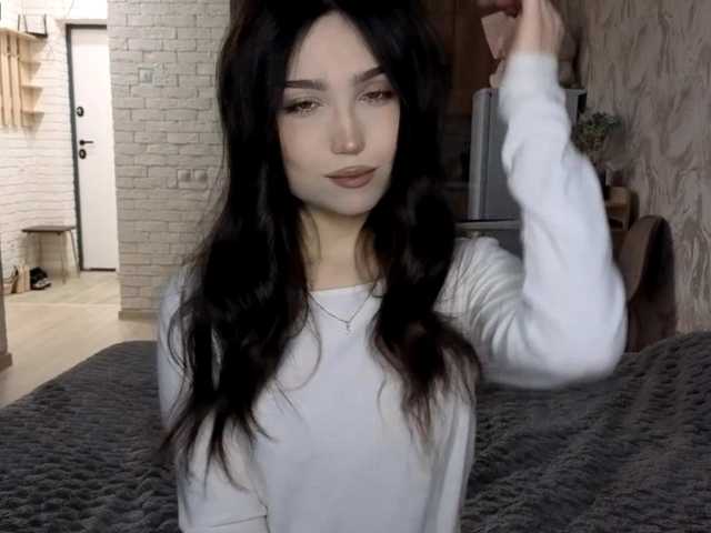 MeghanEberting live cam on BongaCams