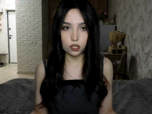 MeghanEberting live cam on BongaCams