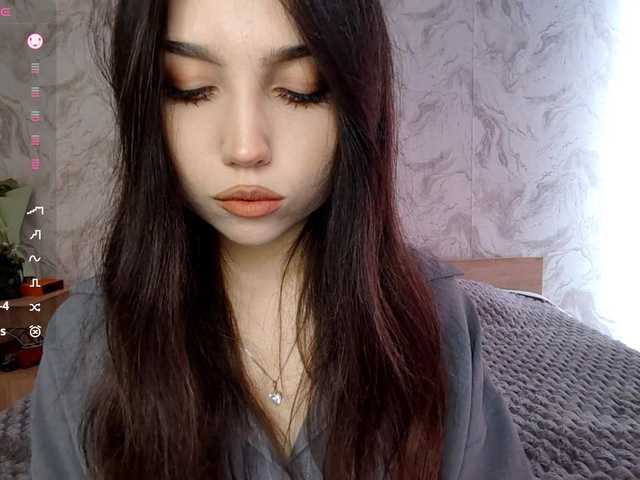 MeghanEberting's BongaCams show and profile