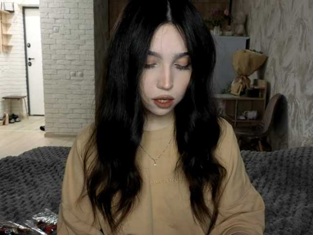 MeghanEberting live cam on BongaCams