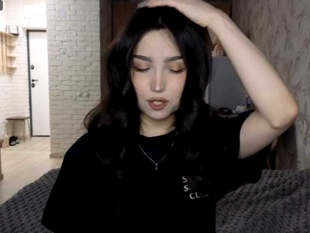 MeghanEberting live cam on BongaCams
