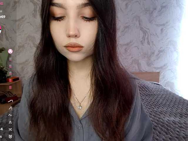 MeghanEberting's BongaCams show and profile