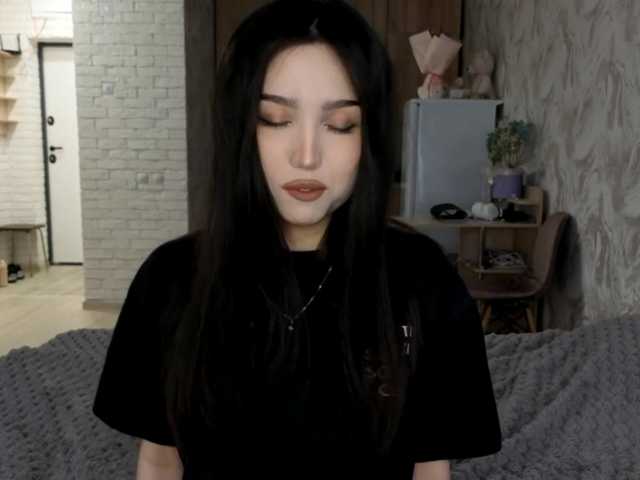 MeghanEberting live cam on BongaCams