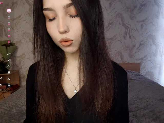 MeghanEberting's BongaCams show and profile