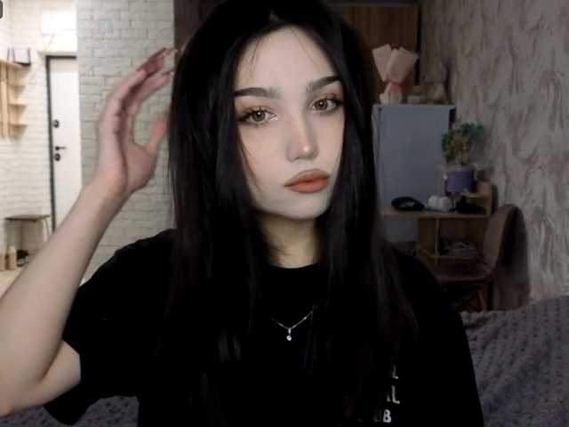 MeghanEberting live cam on BongaCams