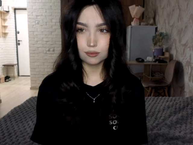 MeghanEberting live cam on BongaCams