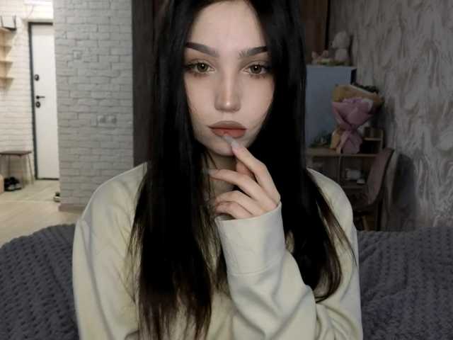 MeghanEberting live cam on BongaCams