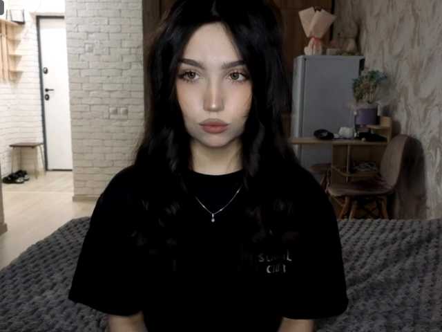MeghanEberting live cam on BongaCams