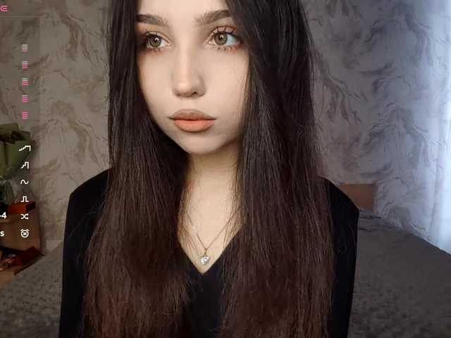 MeghanEberting's BongaCams show and profile