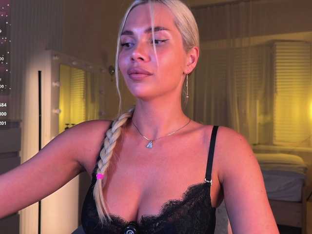 AlexaRayS live cam
