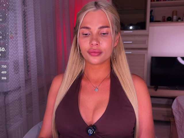AlexaRayS live cam