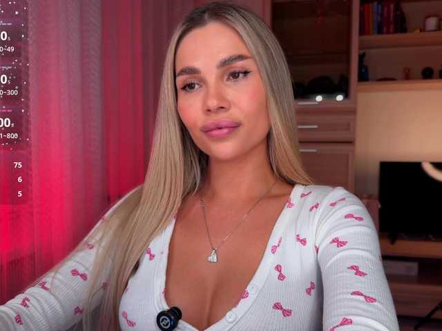 AlexaRayS's BongaCams profile