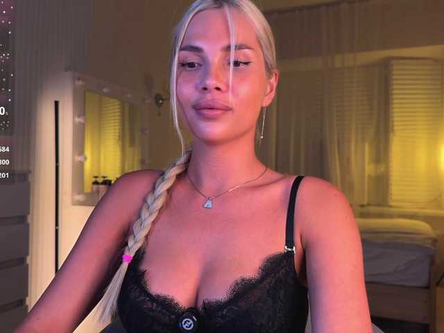 AlexaRayS Nude Live Sex Shows