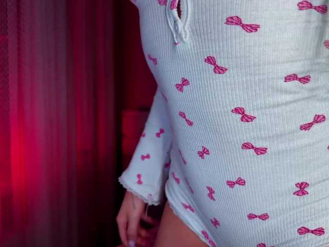 AlexaRayS's BongaCams show and profile