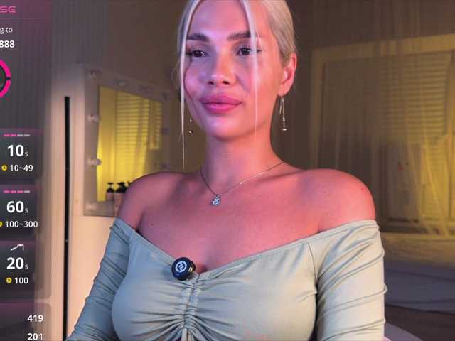 AlexaRayS live cam on BongaCams