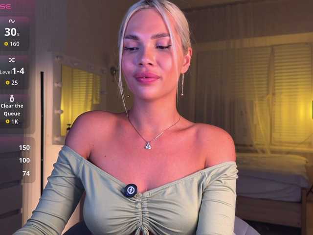 AlexaRayS live cam on BongaCams