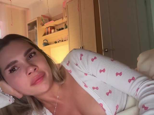 AlexaRayS's BongaCams profile