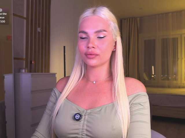 AlexaRayS live cam on BongaCams