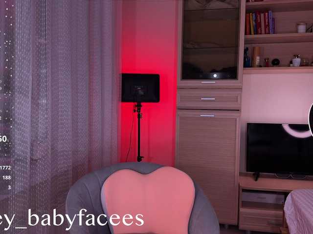 AlexaRayS live cam on BongaCams