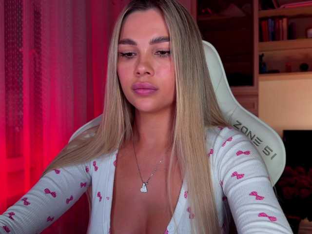 AlexaRayS's BongaCams profile