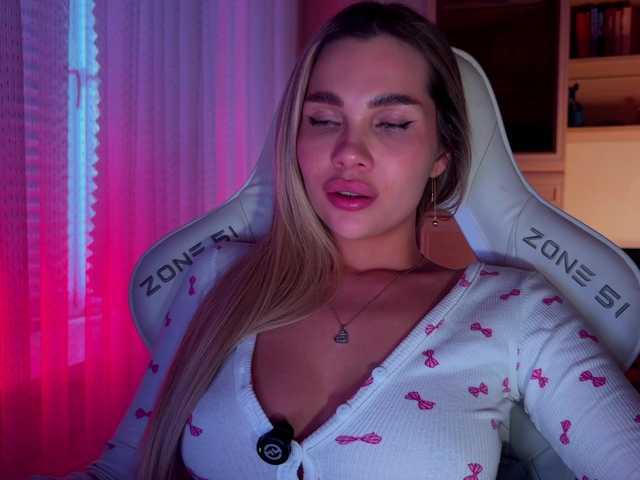 AlexaRayS's BongaCams profile