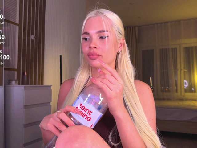 AlexaS_ — live female cam