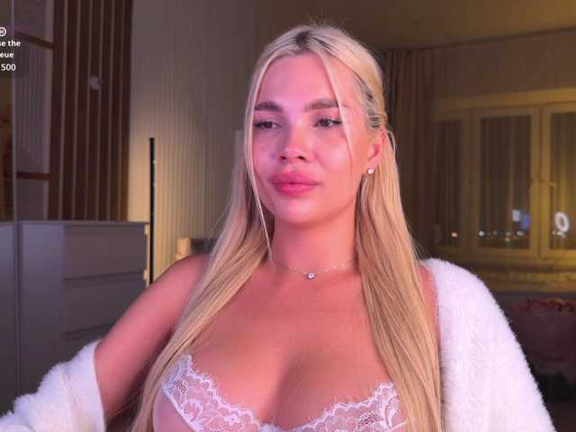 AlexaRayS live cam on BongaCams