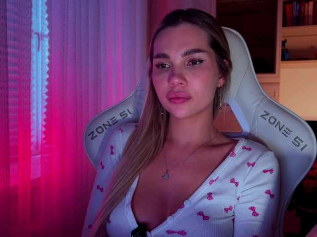 AlexaRayS's BongaCams profile