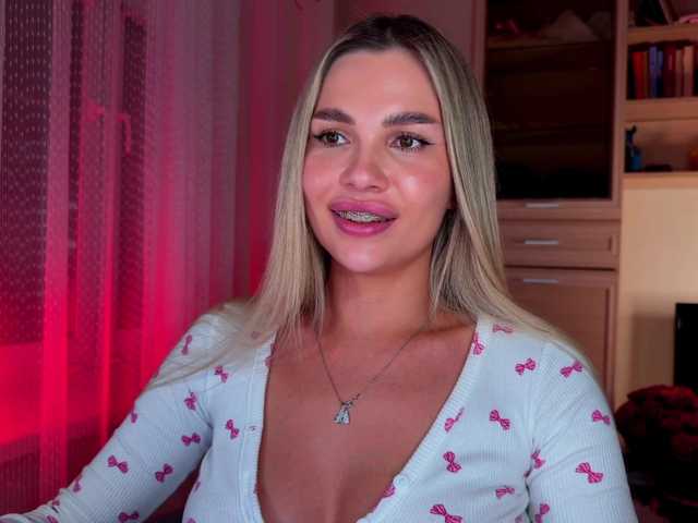 AlexaRayS's BongaCams profile