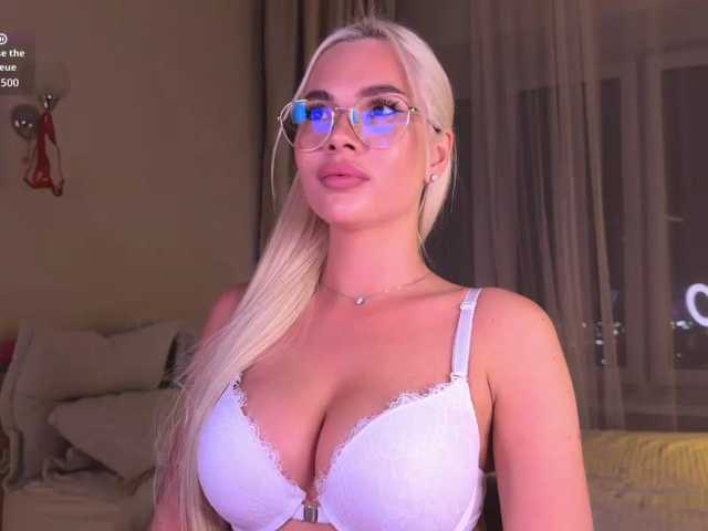 AlexaS_ live cam preview