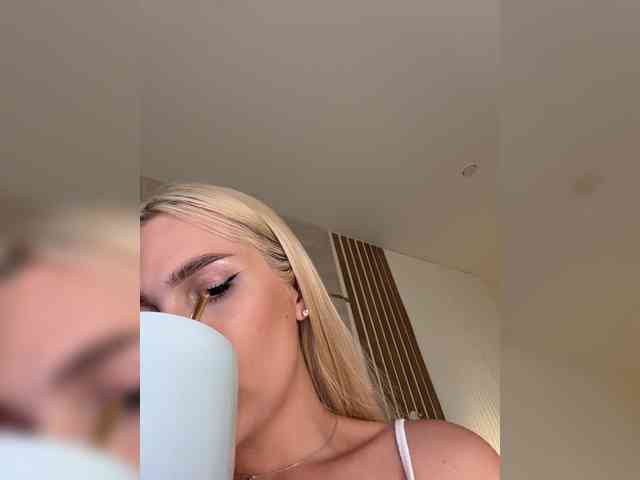 AlexaS_ webcam