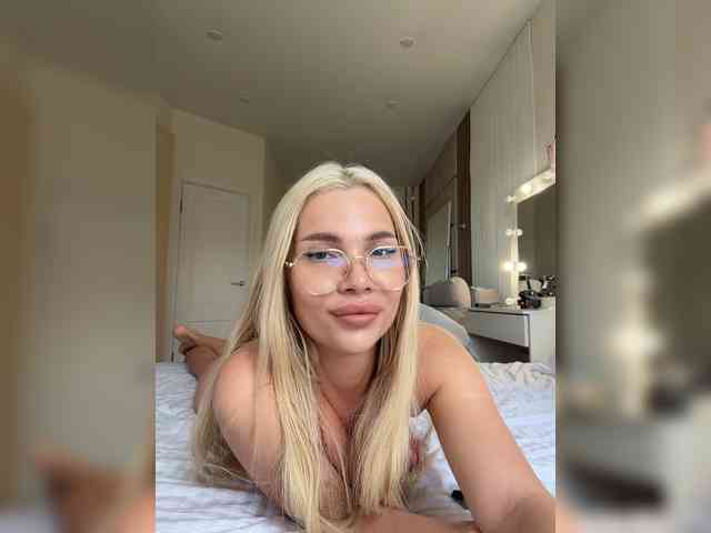 AlexaS_ webcam