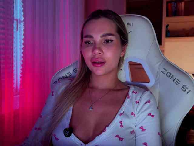 AlexaS_ webcam
