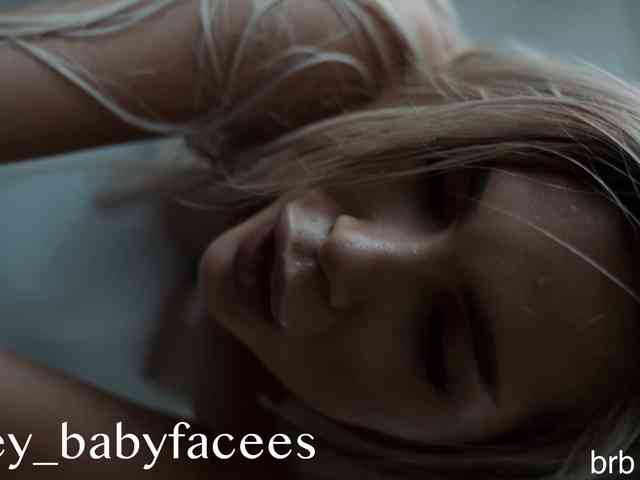 AlexaS_ webcam