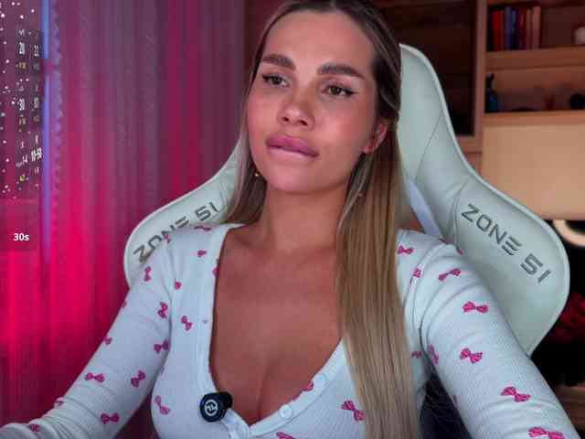 AlexaS_ webcam