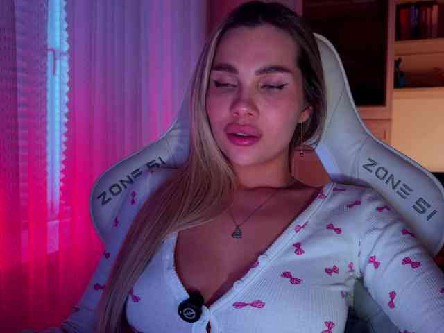 AlexaS_ webcam