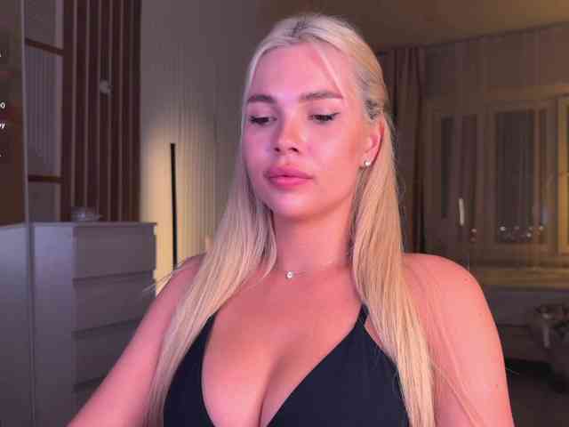 Modella: AlexaS_