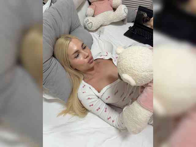 AlexaS_ webcam