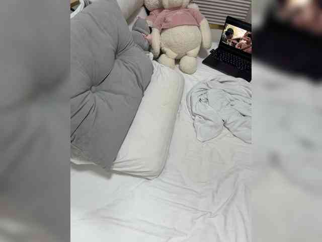 AlexaS_ webcam