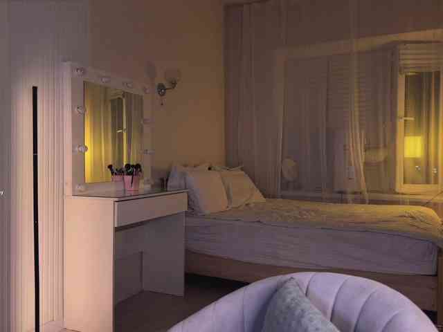 AlexaS_ webcam