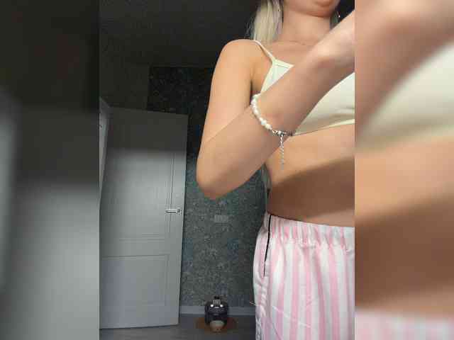 AlexaS_ webcam