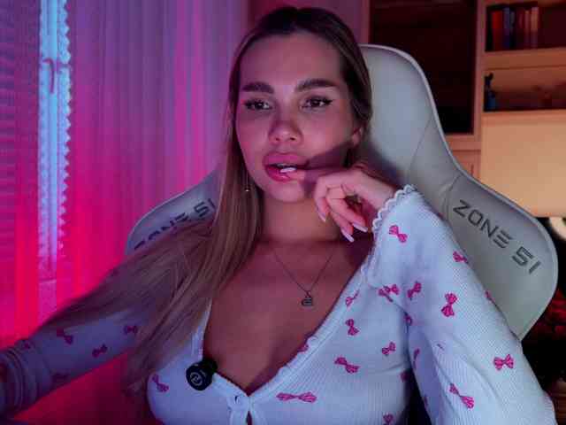AlexaS_ webcam